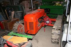 1945 Cletrac Crawler HG68 (owned by Lisa Rogers)